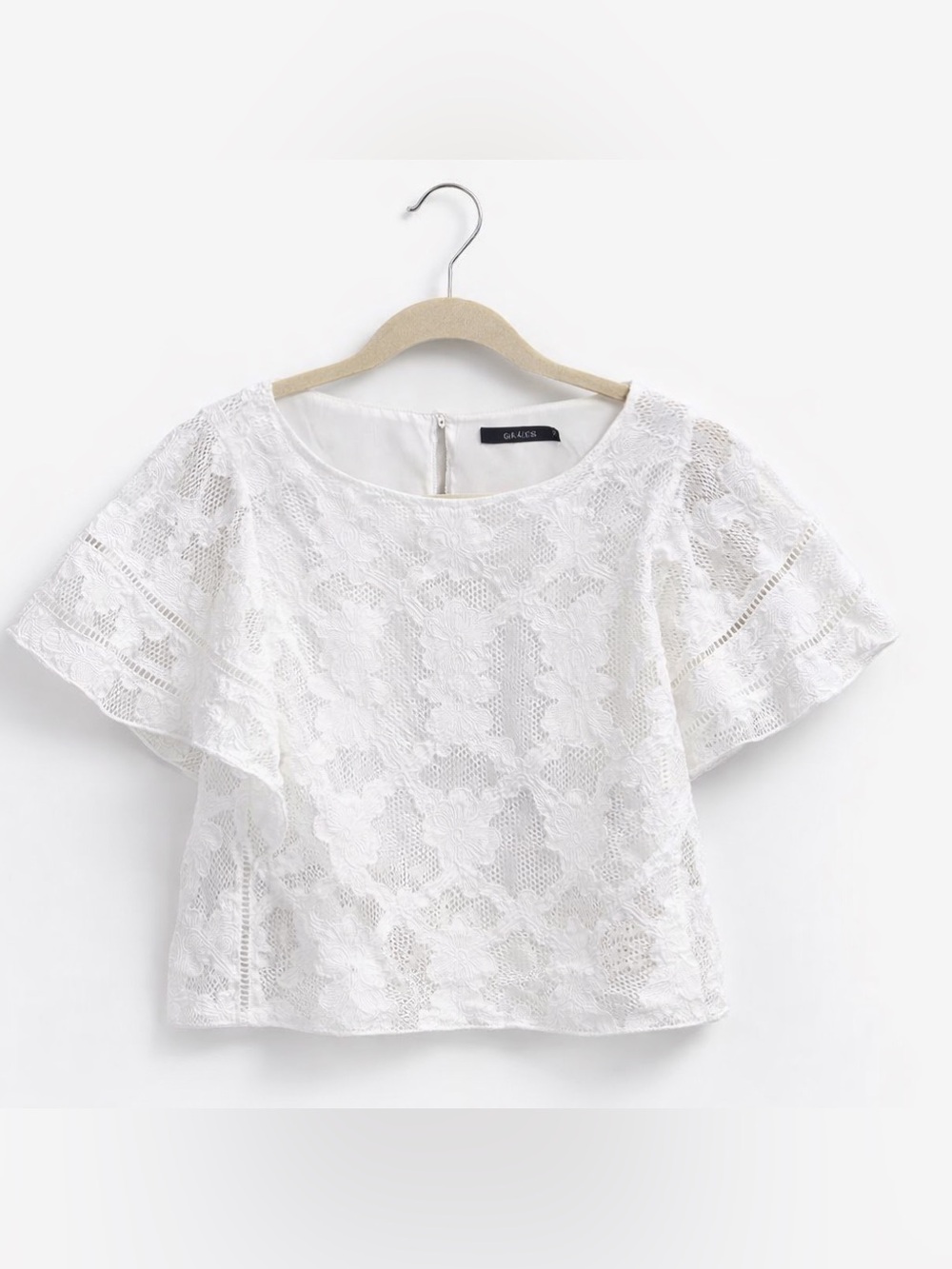 Ark & Co White Lace Flutter Sleeve Top